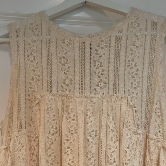 Free People Off white lace sleeveless babydoll dress. - Picture 2 of 7